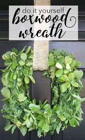 boxwood wreath in minutes