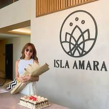 Isla Amara Boutique Resort | Ms. Kathryn Bernardo and Sir Piolo Pascual -- Proud owners of Isla Amara Boutique Resort, smiling to the cameras during our opening last... | Instagram