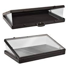 locking 36x24 portable display case for