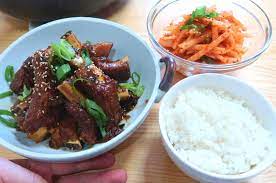 pork ribs korean radish salad