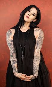 kat von d is closing her famous tattoo