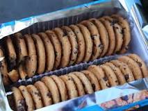 Are Oreos older than chocolate chip cookies?