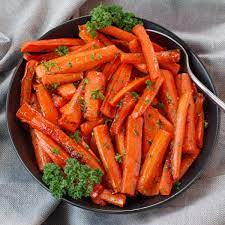 healthy roasted carrots with brown