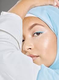 makeup and hijab with ic fashion