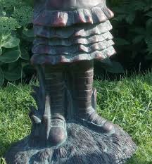 garden statue ornament figurine