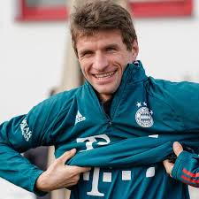 Latest on bayern munich forward thomas müller including news, stats, videos, highlights and more on espn. Thomas Muller Makes Bizarre Newcastle Claim When Quizzed On His Bayern Munich Future Chronicle Live