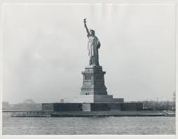 statue of liberty usa 1960s black