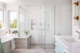 should shower tiles go to the ceiling