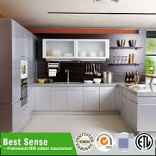 Available in wood tones or white kitchen cabinets, the clean and simple lines ensure your kitchen is cozy, comfortable and on trend. China White Shaker Kitchen Cabinets White Shaker Kitchen Cabinets Manufacturers Suppliers Price Made In China Com