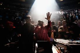 kanye west sued over ultralight beam
