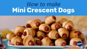 mini crescent dogs recipe pillsbury com