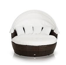Sunny Round Patio Day Bed With