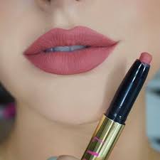 rekomendasi warna lipstick untuk kulit