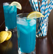 blue vodka lemonade