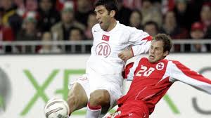 2008 wird das land plötzlich zum mekka von schweizer. Haftbefehl Mitverantwortlich Fur Den Putschversuch Turkei Beschuldigt Fruheren Fussballstar