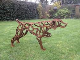 Dog Pointer Sculpture By Tom Hill