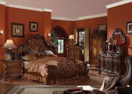 Discount bedroom furniture near cost, at cost, or below cost. Acme Dresden Traditional Arch Bedroom Set In Cherry Oak