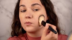 how to apply foundation step by step