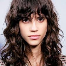 Long hairstyles are so much fun! These Styles Prove There S A Fringe For Every Hair Type