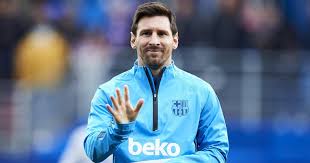 Messi's goal in the 23rd minute was arguably the pick of. Leo Messi Holds Stunning Champions League Record Time For Napoli To Fear