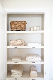 Easy Linen Closet Organization Ideas