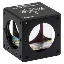 polarizing beamsplitter cubes mounted