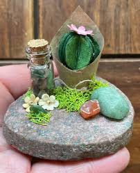 Gemstone Mixed Mini Rock Garden
