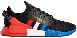 This adidas nmd is defined by its breathable primeknit upper and eva inserts on the midsole which is draped in the respective colorway. Adidas Nmd R1 V2 Herren Schuhe Fy2070