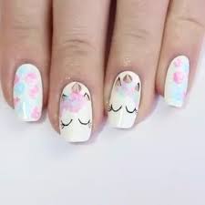 Aplicar esmalte de uñas en las uñas y esperar hasta que se seque completamente. Pin By Elvia Paiz On Unicornio Nails Unicorn Nails Nail Art