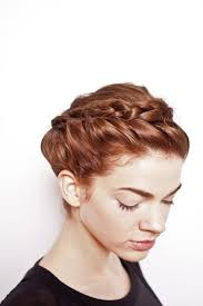 Constantly searching 'how to do halo braid'? Holiday Hair Learn How To Halo Braid Your Hair In 6 Easy Steps Fashion Magazine