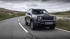 The littlest jeep combines practicality, ruggedness and even fun. Review Jeep Renegade Trailhawk Grr