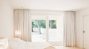 how to mere windows for curtains