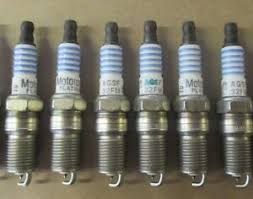 Details About New Ford Motorcraft Platinum Spark Plugs Agsf32fm Lot Of 6 Fits See Chart