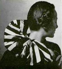 Resultado de imagen de elsa schiaparelli 1949