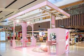 host kylie cosmetics pop up in sydney