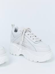 Windsor Smith Lupe Sneaker Princess Polly Aus