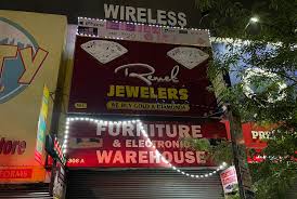bronx jewelry workers in 800k smash grab