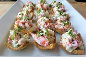 Here are 50 easy christmas appetizer recipes, from festive olive christmas trees and baked brie appetizers, to cheese boards, caprese wreaths and dips. 40 Fantastic Make Ahead Holiday Appetizers Food Network Canada