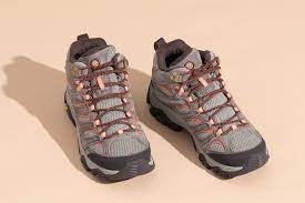 the 4 best hiking boots of 2023