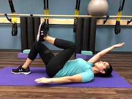 10 easy and safe core exercises for your postpartum workout at home video