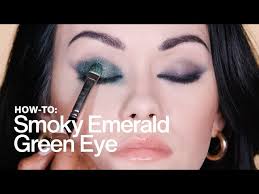 smoky emerald green eye mac cosmetics