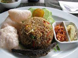 Meskipun disebut sebagai hidangan ikonik indonesia, nasi goreng atau fried rice juga dikenal di di antara sekian banyak varian nasi goreng yang paling sering dirindukan orang adalah nasi goreng kampung. File Nasi Goreng Kampung 11967588375 Jpg Wikimedia Commons