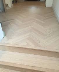 Since 2002 we have offered the best in traditional and contemporary wooden floors in both solid and engineered wood. Woven Woods On Twitter Some More Herringbone Parquet Perfectly Installed By Chris For W W In Stmargarets Twickenham Engineered Light Oak Floor Steps Https T Co Jhw5wdj0sw