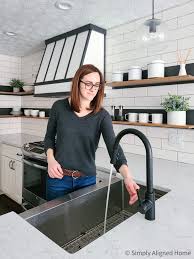 touchless modern kitchen faucet