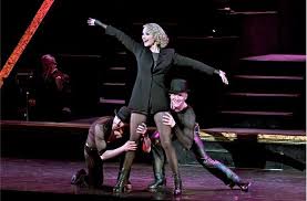 theater review chicago national tour