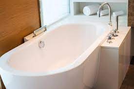 Learn about standard bathtub sizes for alcove, whirlpool, oval, and corner bathtubs to assist you when planning your bathroom remodel. Standard Bathtub Sizes Dimensions Which Suits You Best