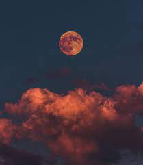 Pleine Lune Aout 2022 - Super lune en Verseau du 11 août : voici quels signes seront affectés