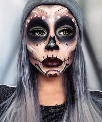 19 skull makeup looks to glam up day of