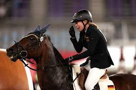 3 hours ago · a german coach has come under serious criticism and was ousted from the olympics after she was captured on video punching a horse that refused to perform during the modern pentathlon on friday. Q65o Qeggrgjzm