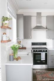 The kitchen, we've all heard, is the heart of the home. Diy Small Kitchen Decorating Design Ideas Ohmeohmy Blog